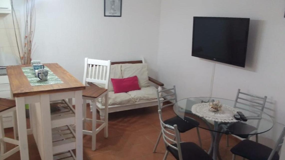 Complejo Kalifornia Apartment ปีลาร์ ภายนอก รูปภาพ
